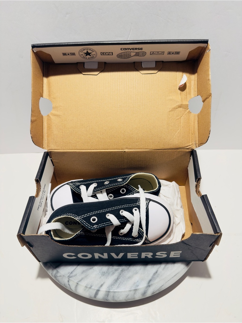 Converse Chuck Taylor All Star Black Low Top Infant Size 9 New In Box - Picture 2 of 7